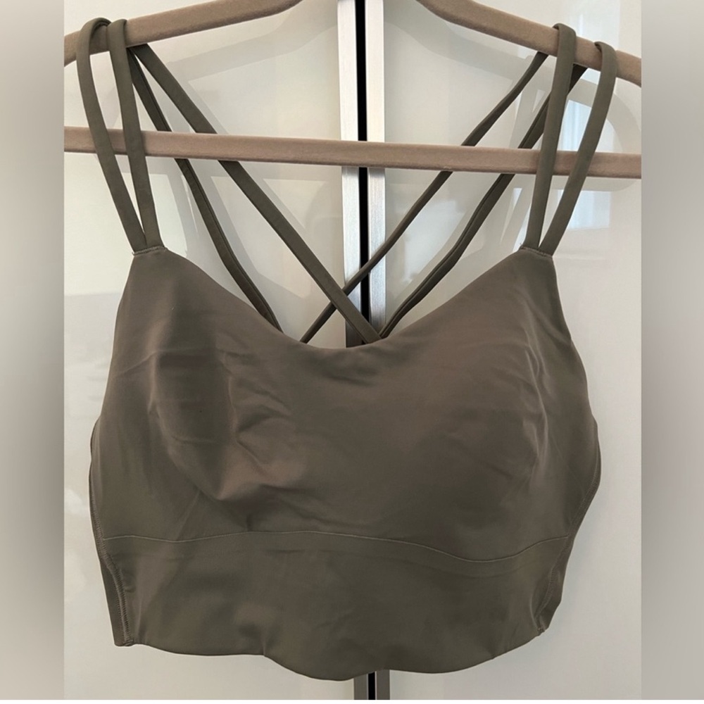 Lululemon ‘like a cloud’ longline bra *B/C cup